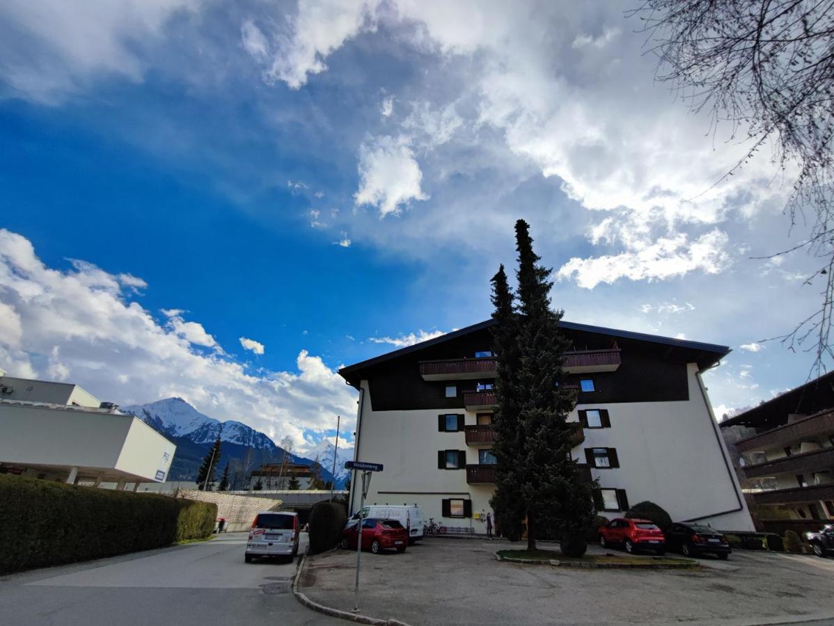 Alpine Lodge Apartment Zell am See Bagian luar foto